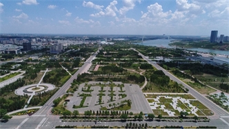 標題：鄂爾多斯站立的文字文化主題公園
瀏覽次數(shù)：2325
發(fā)表時間：2020-10-16